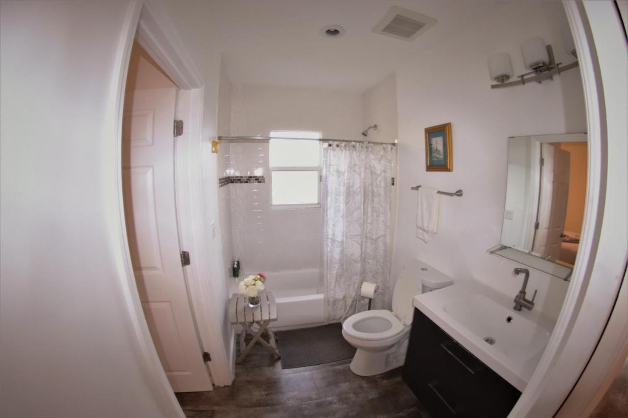 Upper East Side Oasis Apartment ไมอามี ภายนอก รูปภาพ